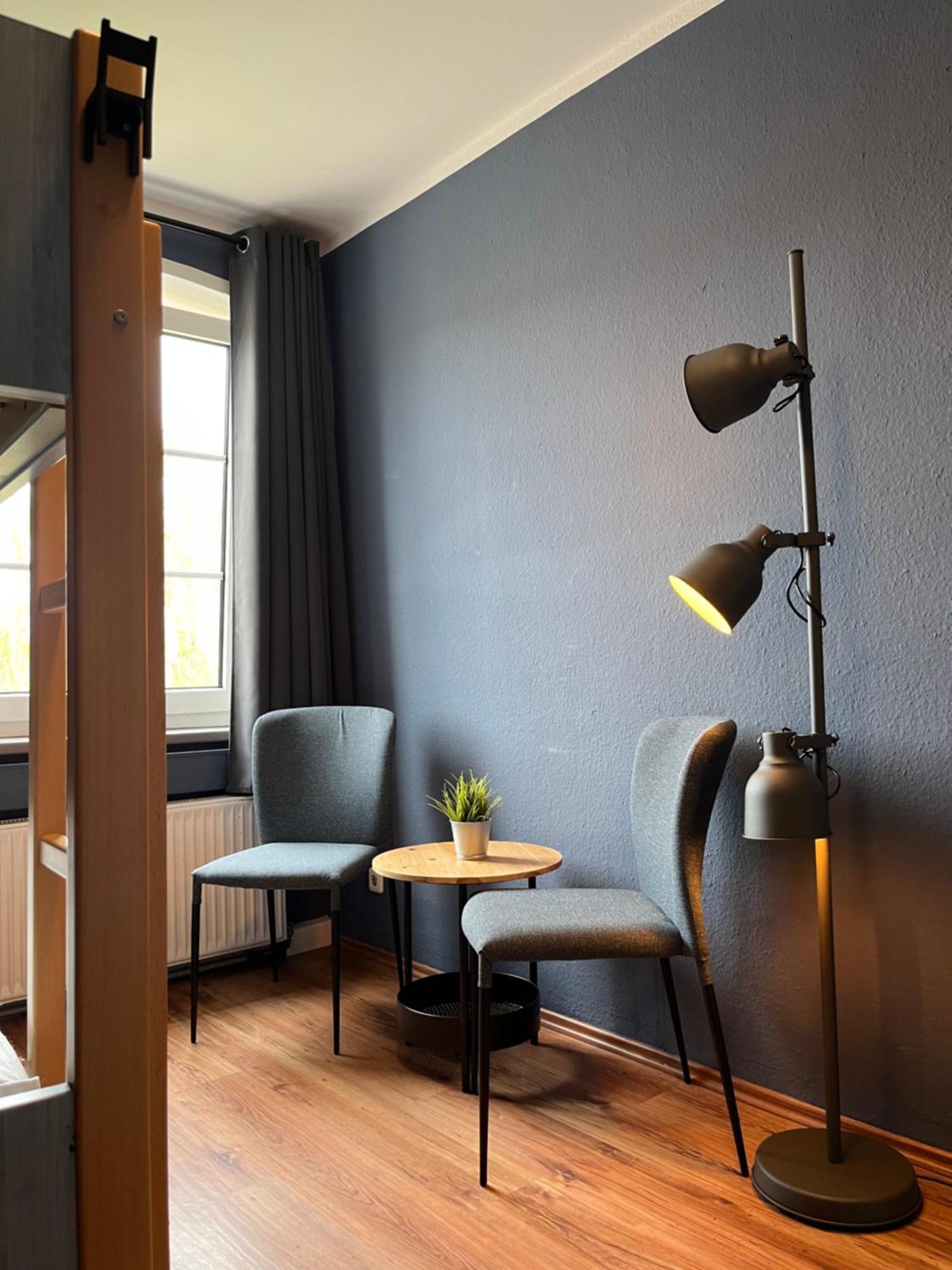 Blue Doors Hostel Ktv ロストック エクステリア 写真